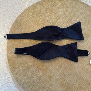 Eton Paisley Silk Bow Tie - Self-Tied O/S, navy